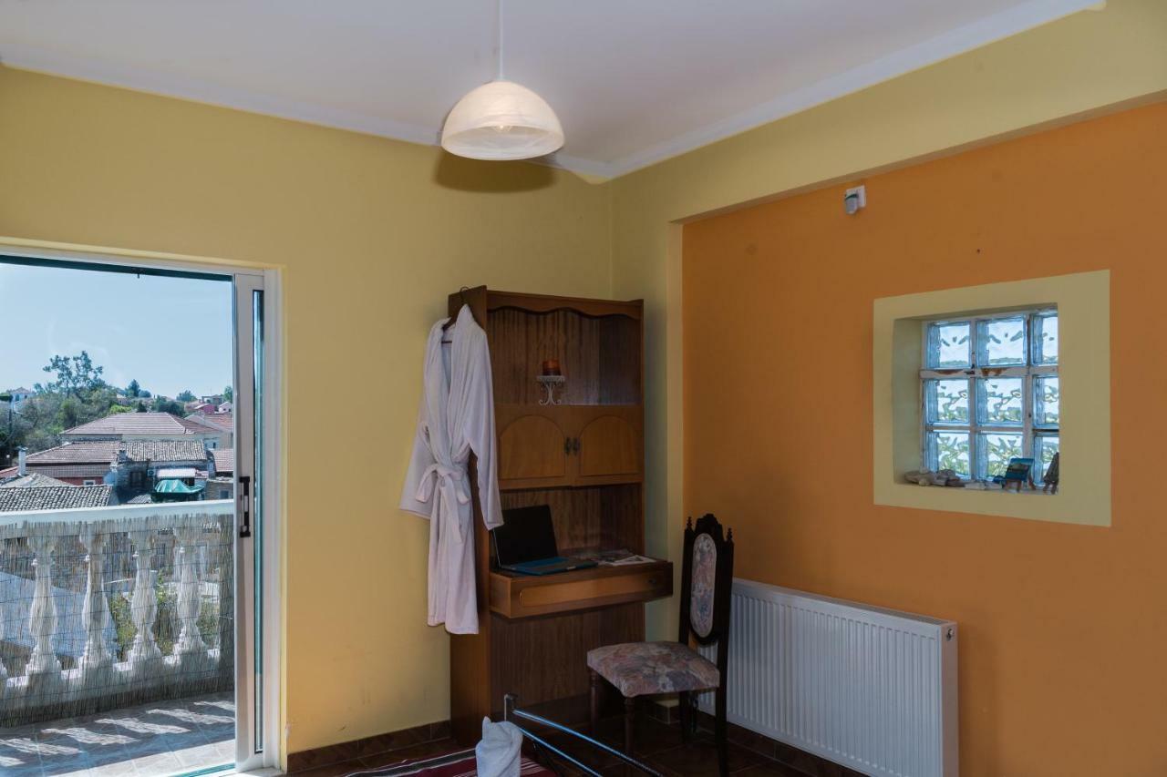 Modern Flat With Beautiful Views In South Of Corfu Διαμέρισμα Λευκίμμη Εξωτερικό φωτογραφία